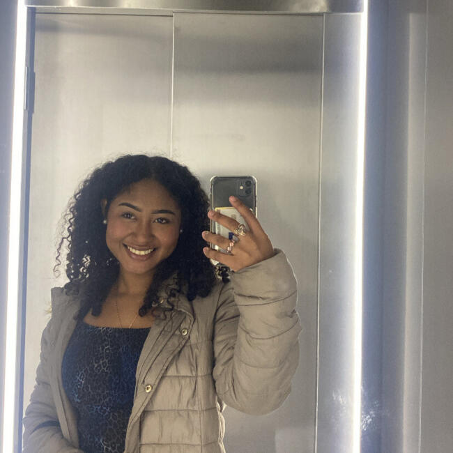 Babysitter in Carouge: Jennyfer