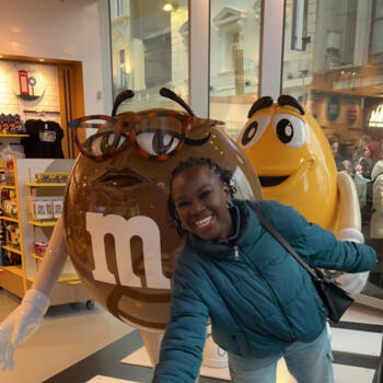 Babysitter Versailles: Diane