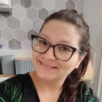 Babysitter Osasco: Aline