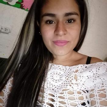 Babysitter in Retiro: Angie
