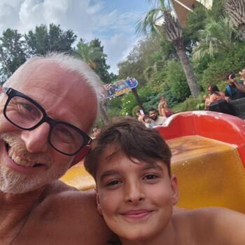 Lavoro per babysitter a Aprilia: lavoro per babysitter Vincenzo