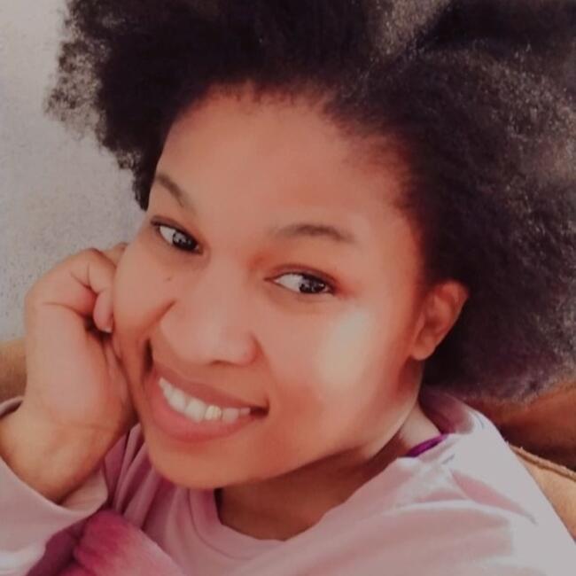 Babysitter in Cape Town: Sharon