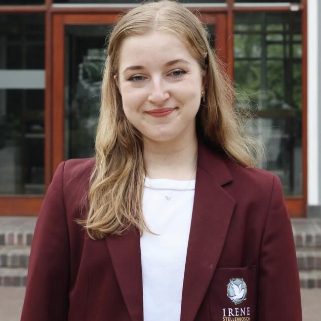 Babysitter in Stellenbosch: Anja