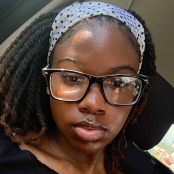 Babysitter in Lithonia: Kelsi