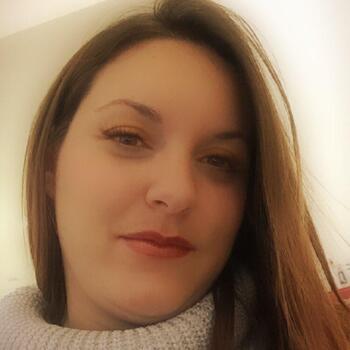Babysitter Qualiano: Stefania