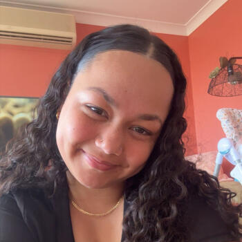 Nanny in Townsville: Zhanaiah