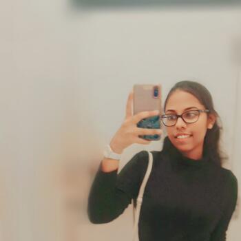 Babysitter in Weligama: Naduni