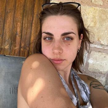 Babysitter in Athens: Athina