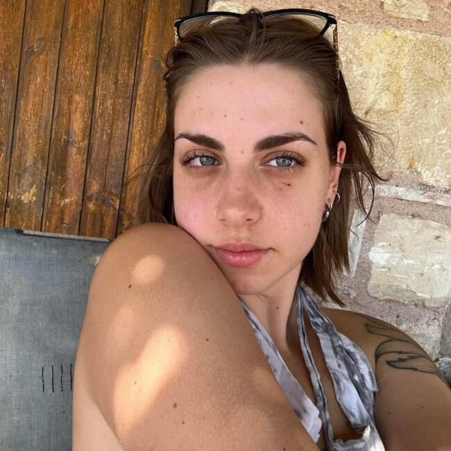 Babysitter in Athens: Athina