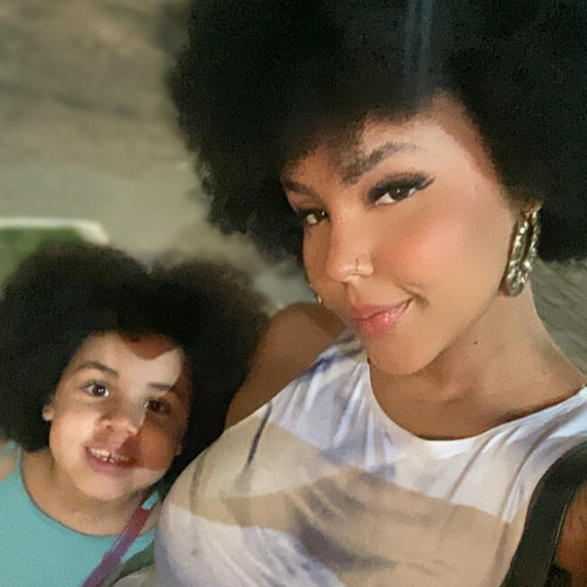 Emprego de babá em Senador Canedo: Kaillany