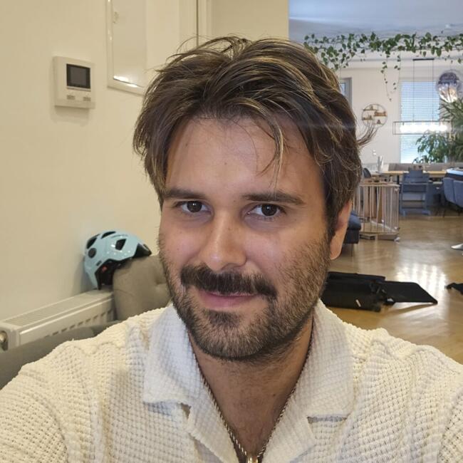 Babysitter Job in Wien: Thomas