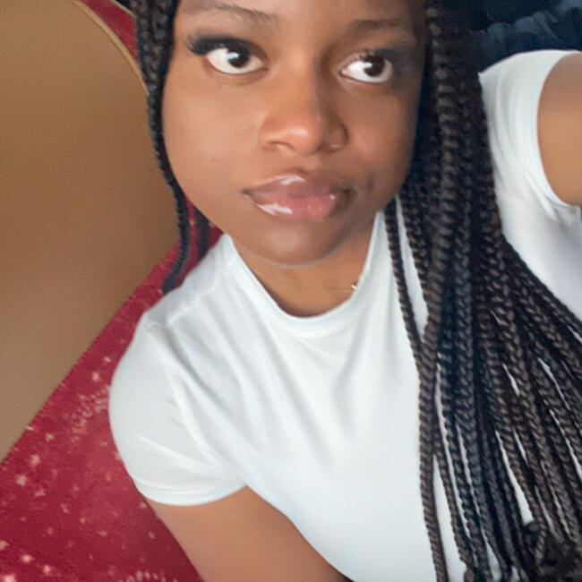 Babysitter in Letterkenny: Sarah