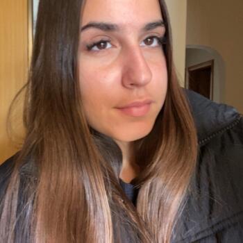 Babysitter em Portimão: Mara