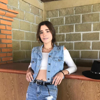 Babysitter in Playa del Carmen: Karyme