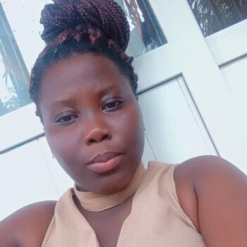 Nanny in Amasaman: Lydia