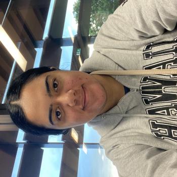Babysitter in Pukekohe: Ezrah