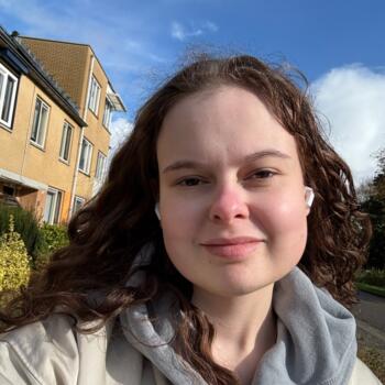 Babysitter in Almere Stad: Giulia