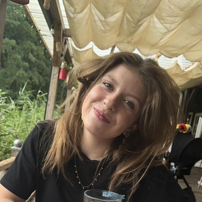 Oppas in Eemnes: Lilyrose