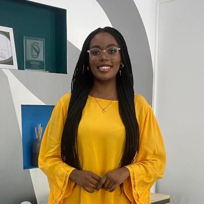 Babysitter em Amadora: Manuela Fernandes