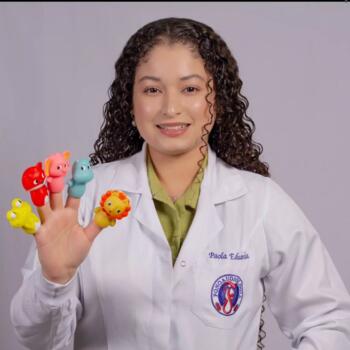 Babysitter in Cascavel: Paola