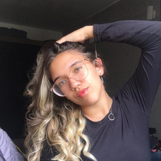 Babysitter in Ipatinga: Yasmin