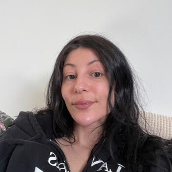 Babysitter in Pont-à-Celles: Yzia