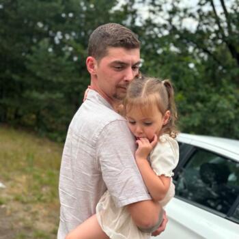Onthaalouder vacatures in Beerse: babysitjobs James