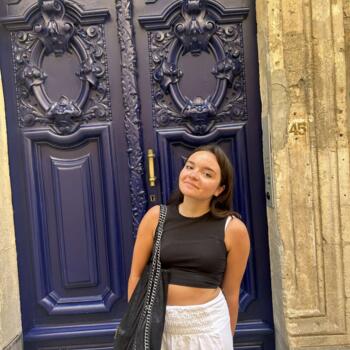 Babysitter Toulouse: Calie