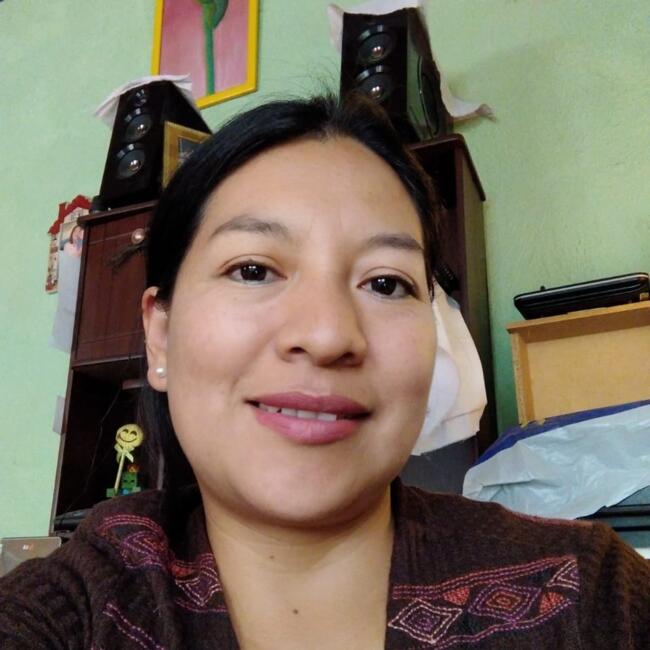 Babysitter in Quito: Maria Lidia