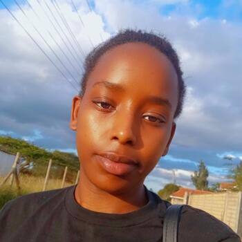 Babysitter Ongata Rongai: Cynthia
