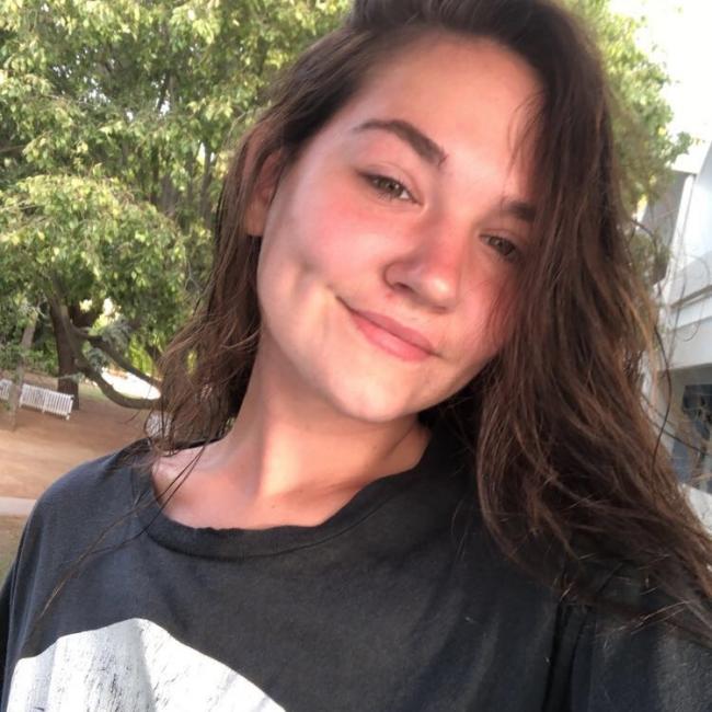 Baby-sitter in Nancy: Juline