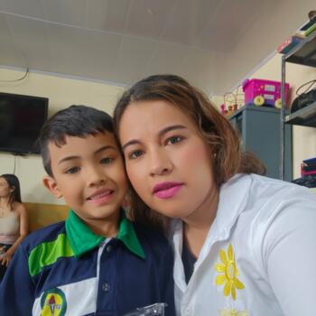 Babysitter in Pereira: Andrea
