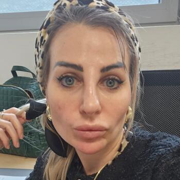 Lavoro per babysitter a Valmorea: lavoro per babysitter Ramona