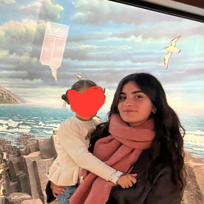 Babysitter in Paris: Mailys