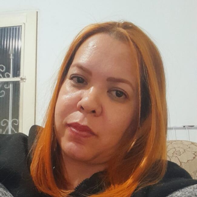 Babysitter in Taubaté: Ariane