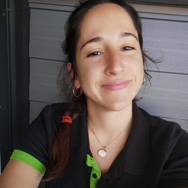 Nanny in Gold Coast: María