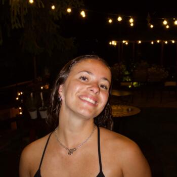 Babysitter in Chambourcy: Emma