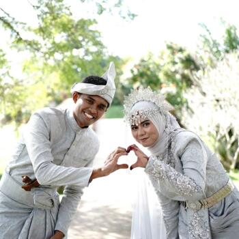 Babysitting job in Kajang: babysitting job Ilya