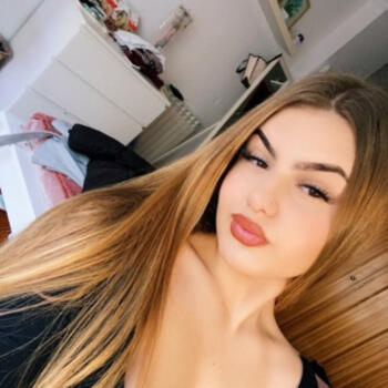 Babysitter in Cascais: Alexandra