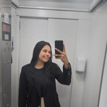 Babysitter in Rio Claro: Lavínya