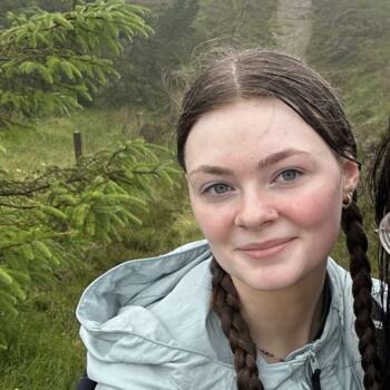 Babysitter in Limerick: Isabelle