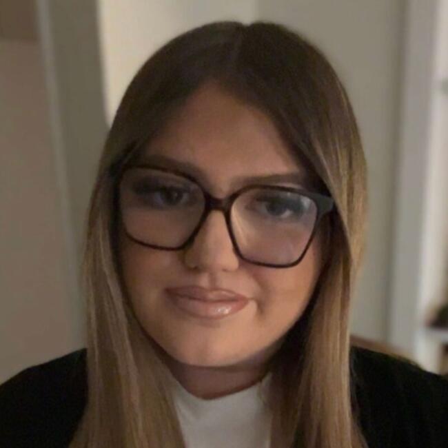 Babysitter in Woippy: Julia