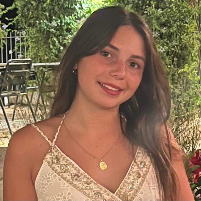 Babysitter em Lyon: Agathe