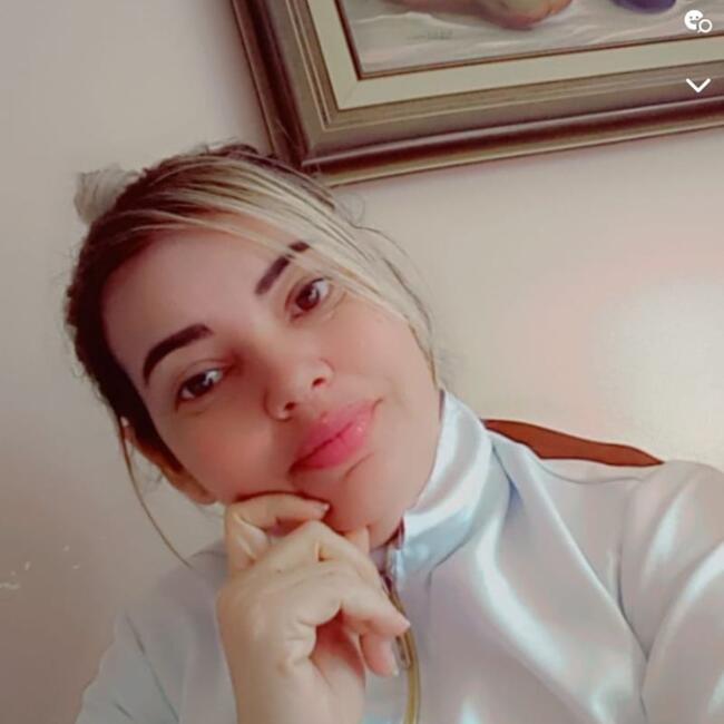 Babysitter in Palhoça: Arcadoscalçados