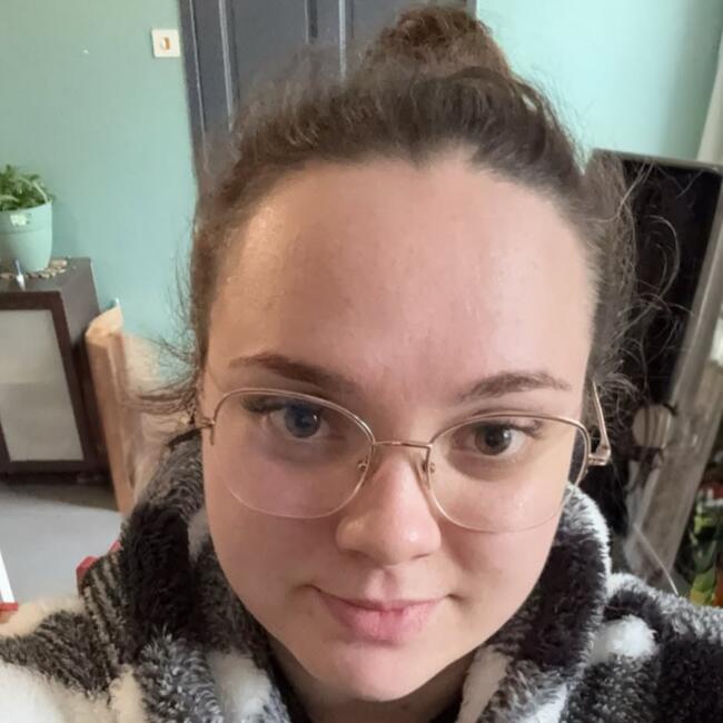 Babysitter in Carency: Mylène