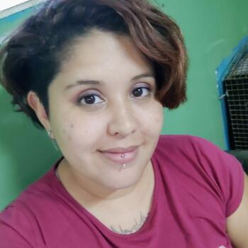 Niñera en Lanús: Abril