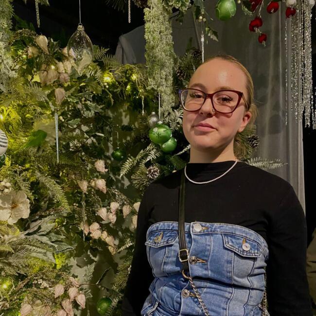Babysitter in Saint-Brieuc: Louanne