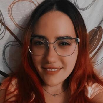 Babysitter in Useras: Belén