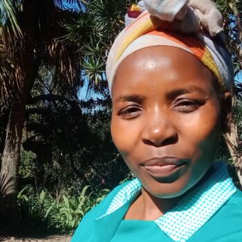 Nanny Newlands West: Nobuhle