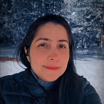Babysitter in Victoria: Denise